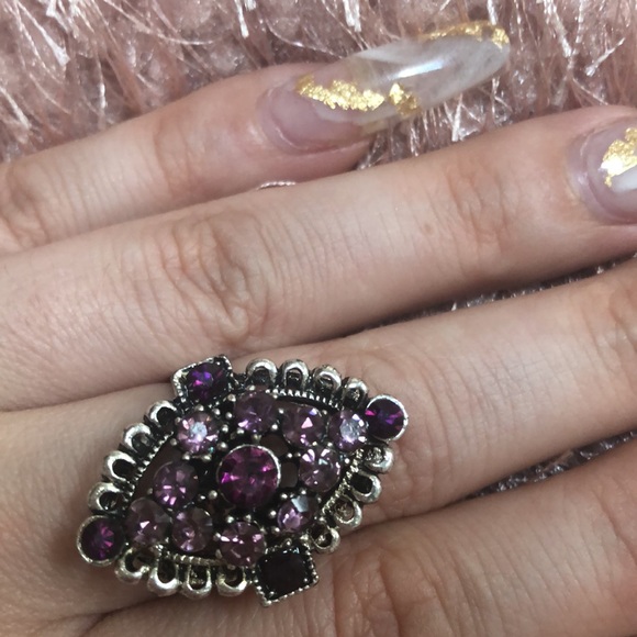 💍 Purple ring 💍 - Picture 2 of 6